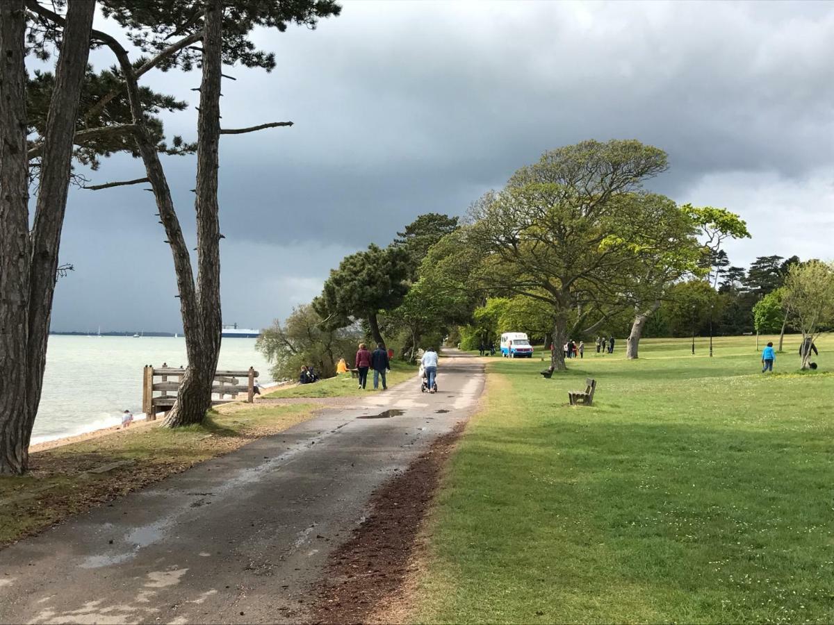 Weston Shore Southampton Kültér fotó